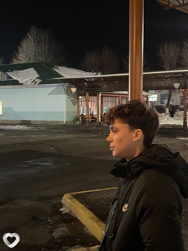 Павел, 19, Островце — анкета №2199463