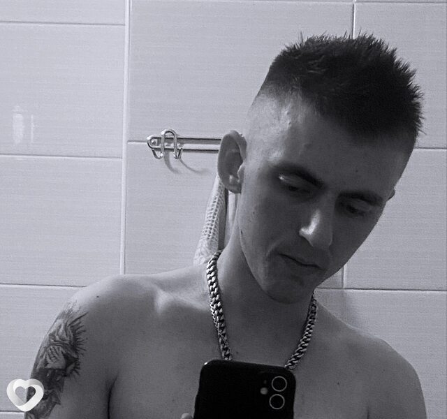 Алексей, 23, Новосибирске — анкета №2199686