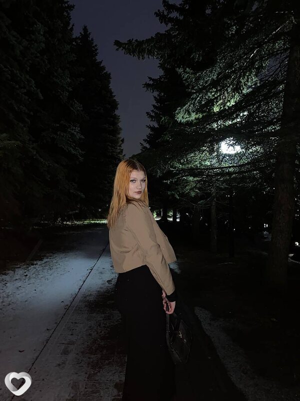 Виктория, 19, Минске — анкета №2199944