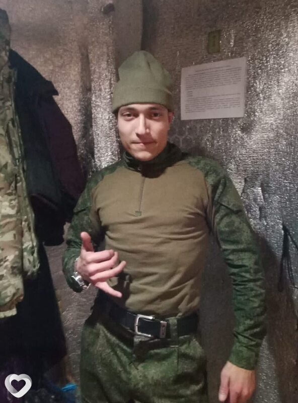 Денис, 25, Абакане — анкета №2200505