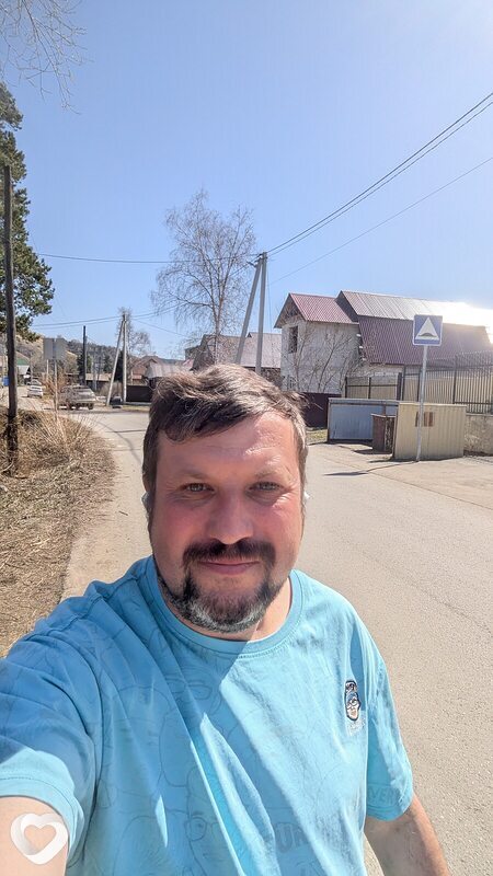 Павел, 38, Горно-Алтайске — анкета №2200511