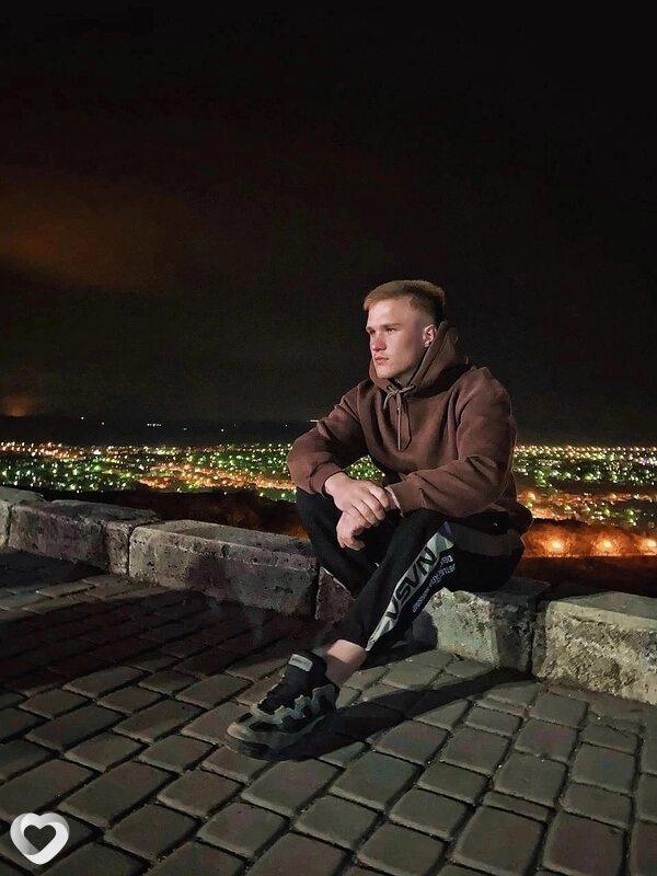 Сергей, 24, Ессентуках — анкета №2201008