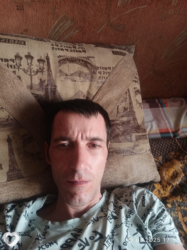 Леонид, 41, Благовещенске — анкета №2201428