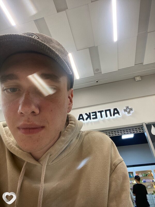Денис, 22, Южно-Сахалинске — анкета №2201673