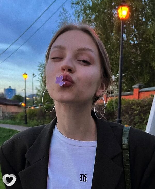 Ксюша, 24, Симферополе — анкета №2202203