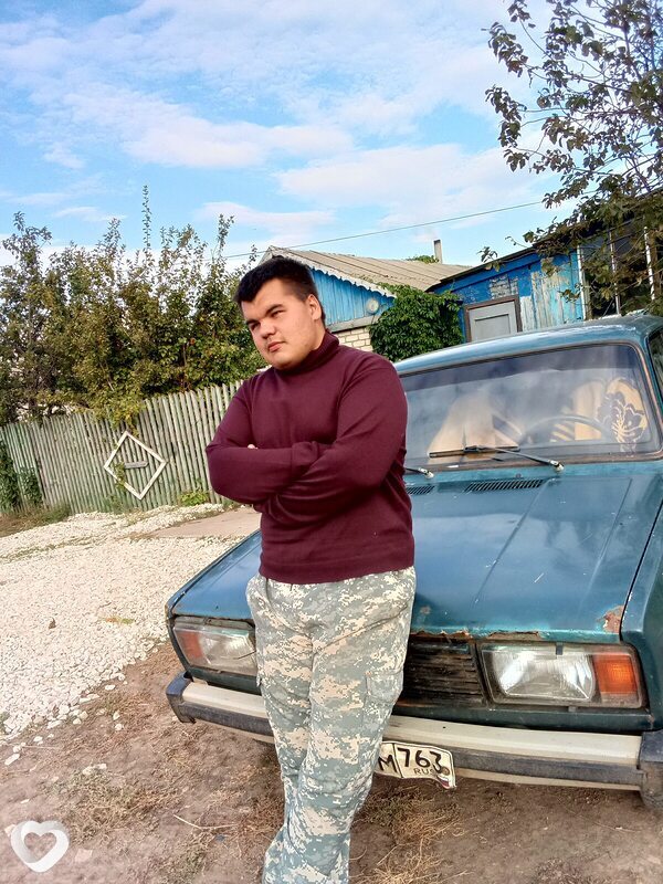 Константин, 22, Саратове — анкета №2202229