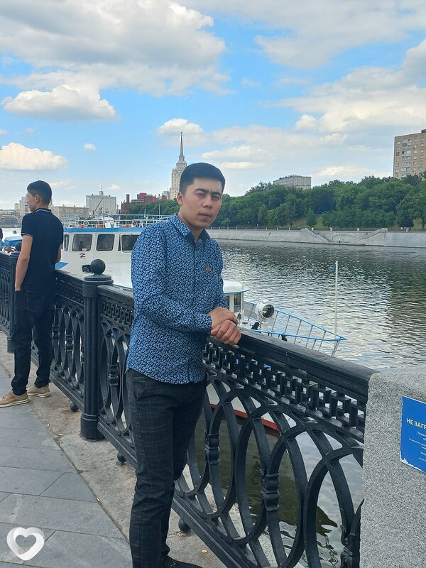 Акбар, 23, Москве — анкета №2202614