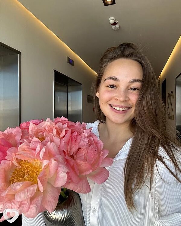 Юля, 23, Бузулуке — анкета №2202633