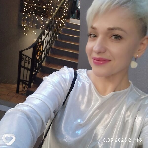 Юлия, 41, Пскове — анкета №2202805