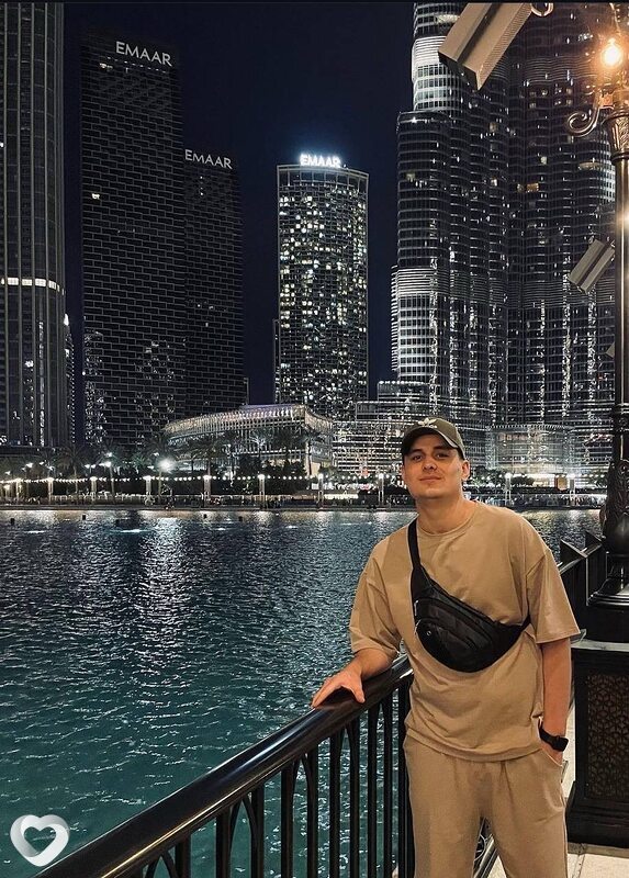 Баха, 25, Москве — анкета №2203025