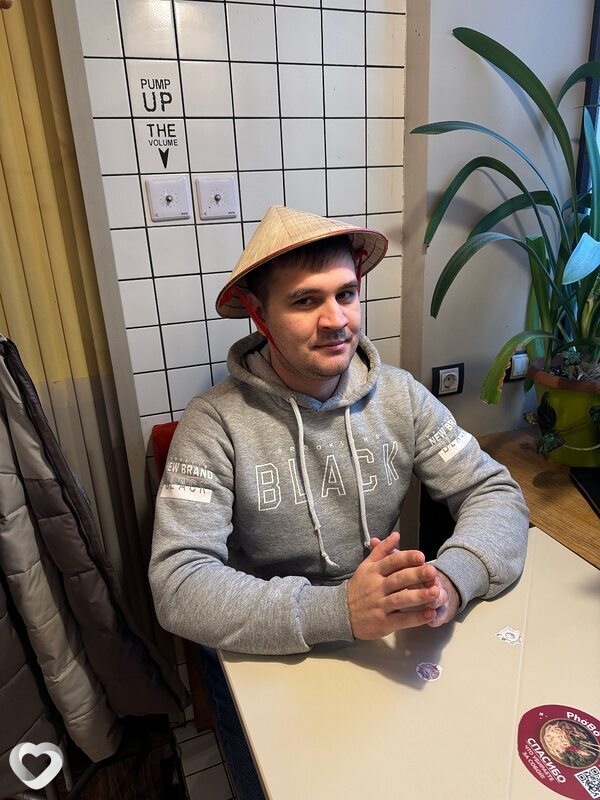 Вадим, 31, Новотроицке — анкета №2203883