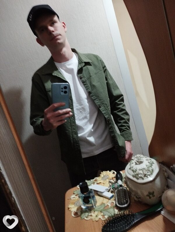 Dan, 23, Валуйках — анкета №2203761