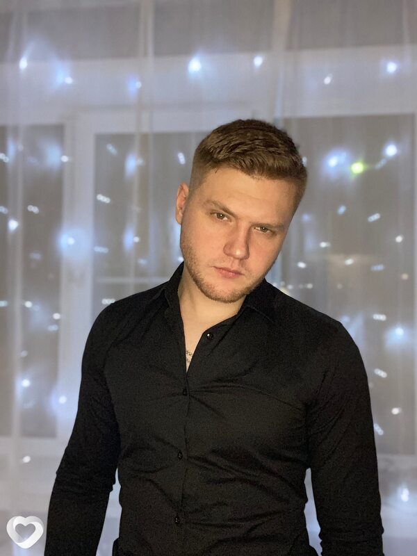 Даня, 27, Луганске — анкета №2204475