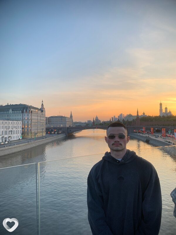 Никита, 21, Москве — анкета №2206619