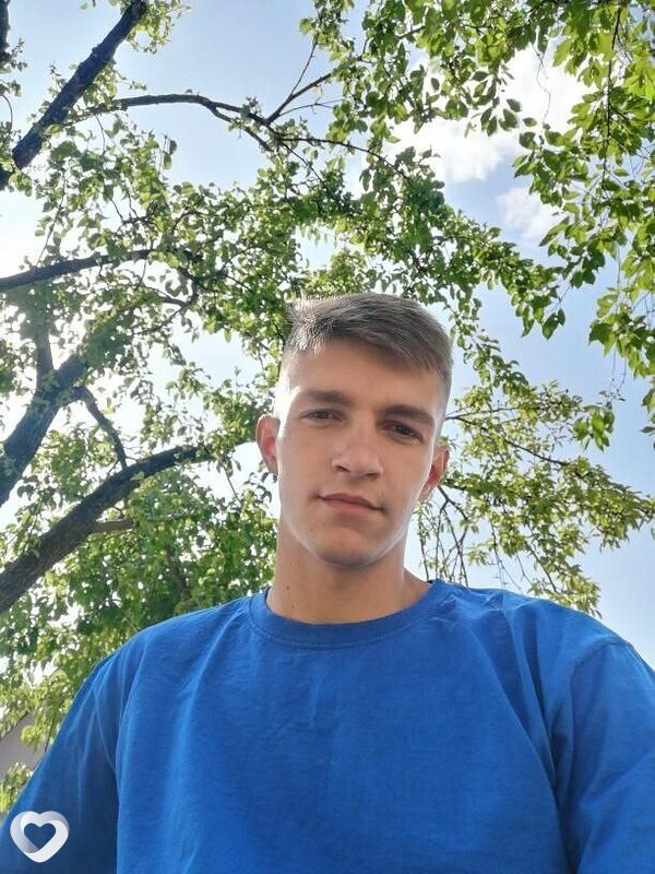Макс, 23, Барановичах — анкета №2204511