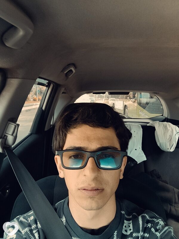 Giorgi, 23, Тбилиси — анкета №2204596