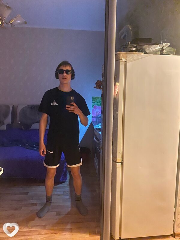 Александр, 23, Новосибирске — анкета №2204698