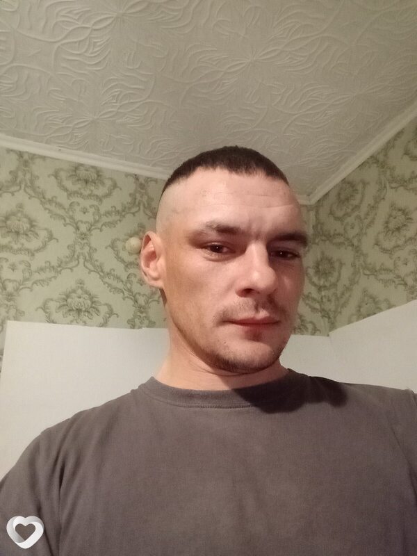 Михаил, 27, Столине — анкета №2204826