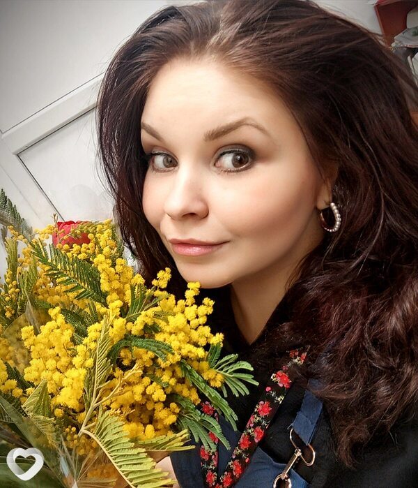 Алена, 29, Снежном — анкета №2205356