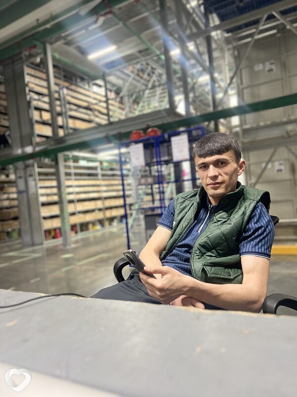 Абдухаким, 26, Москве — анкета №2205577