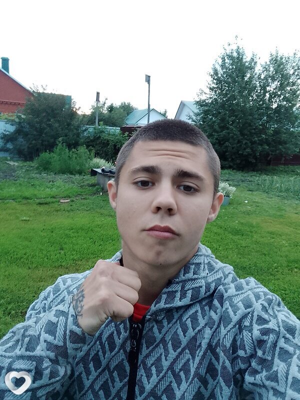 Влад, 25, Уфе — анкета №2206091