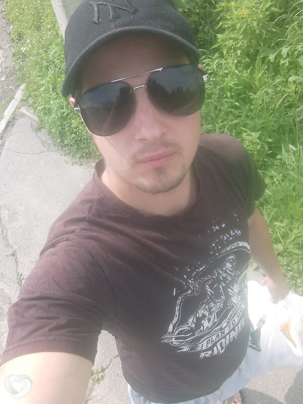 Алекс, 26, Горно-Алтайске — анкета №2206135