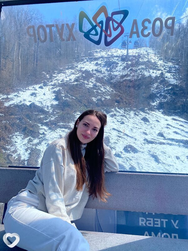 Елизавета, 27, Ростове-на-Дону — анкета №2206162