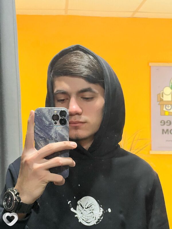 Дим, 23, Москве — анкета №2206473