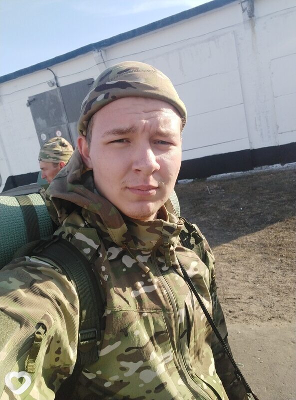 Дениска, 25, Курске — анкета №2207018