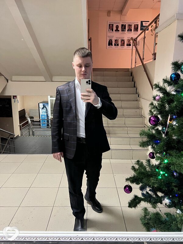 Эммануил, 24, Екатеринбурге — анкета №2207334