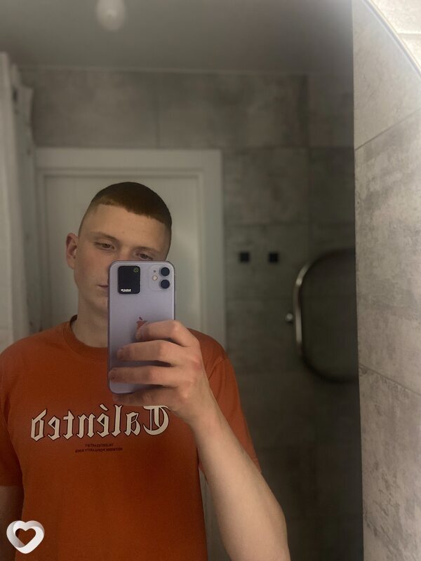 Семён, 19, Хабаровске — анкета №2207523