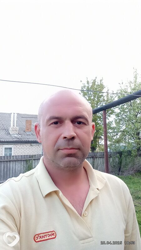 Максим, Сураж