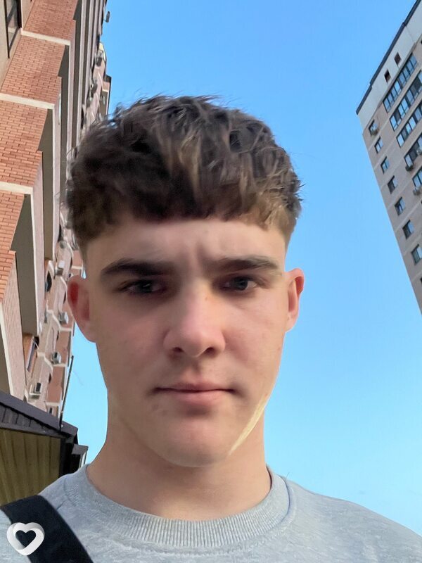 Никита, 19, Краснодаре — анкета №2208335