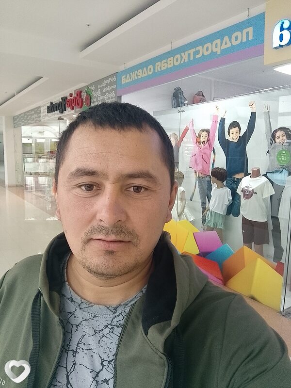 Юра, 35, Москве — анкета №2209119