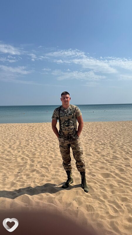 Алексей, 22, Евпатории — анкета №2208646