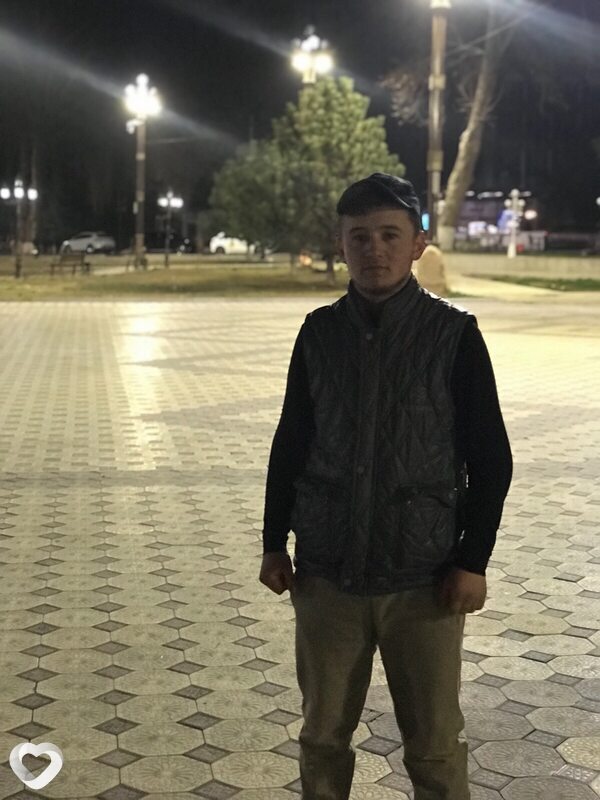 Рома, 23, Нижнем Новгороде — анкета №2208743