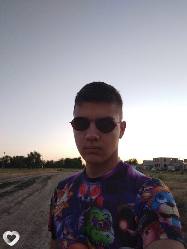 Viktor, 19, Саратове — анкета №2209016