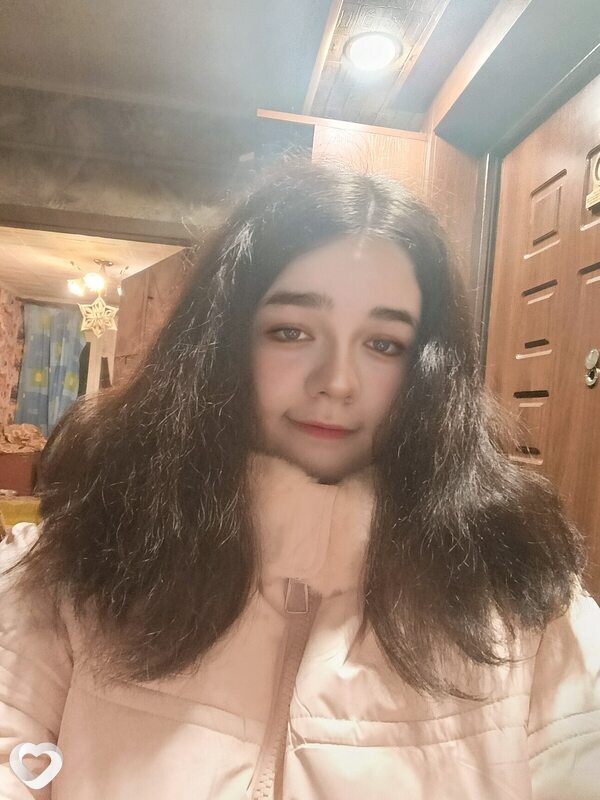 Ксю, 19, Череповце — анкета №2209213