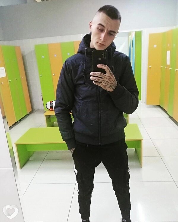 Александр, 26, Омске — анкета №2209279