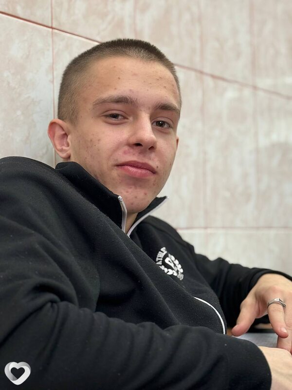 Алексей, 19, Новосибирске — анкета №2209766