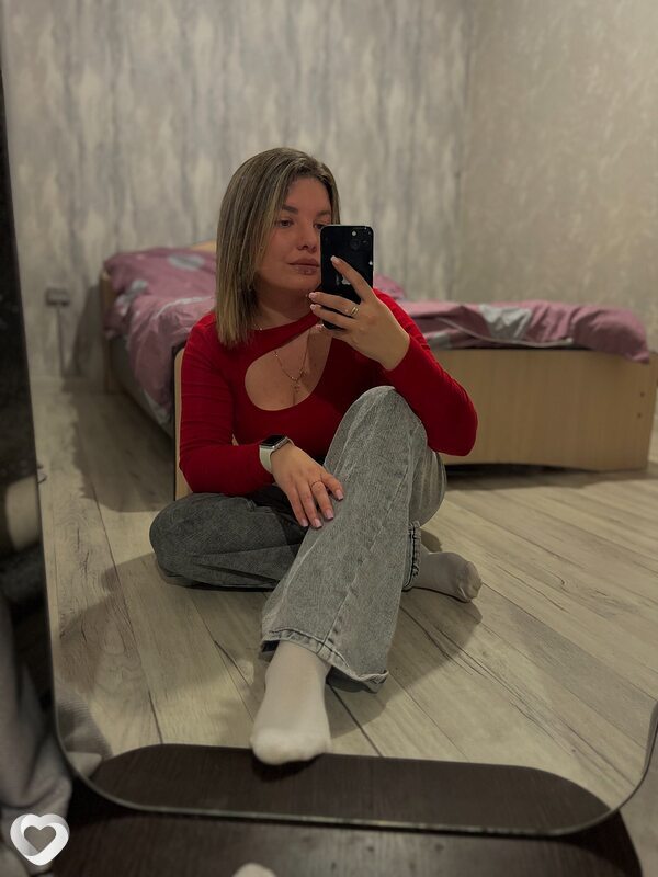 Лена, 28, Москве — анкета №2209577
