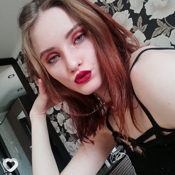 Алина, 22, Новосибирске — анкета №2209737
