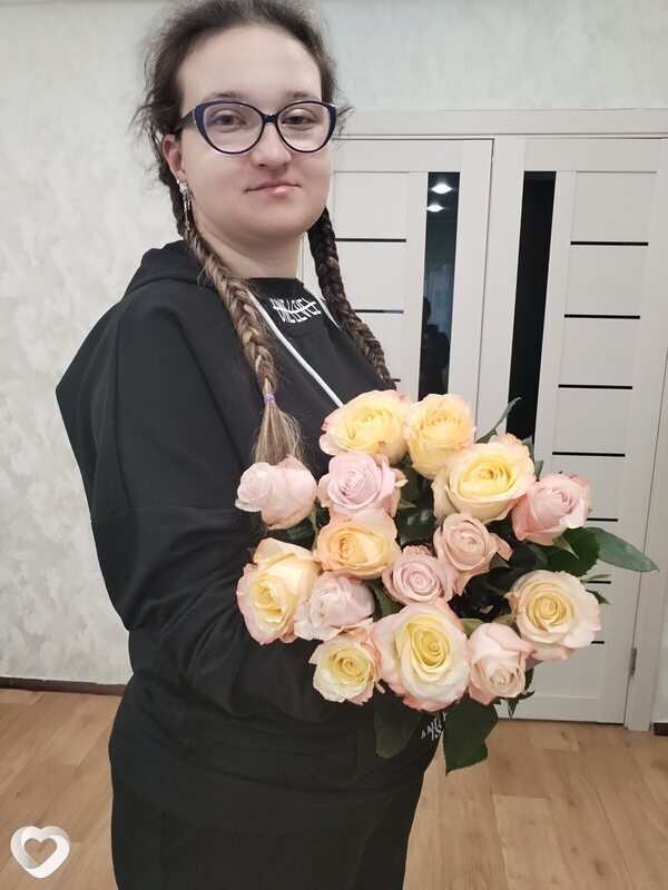 Дарья, 21, Витебске — анкета №2210348