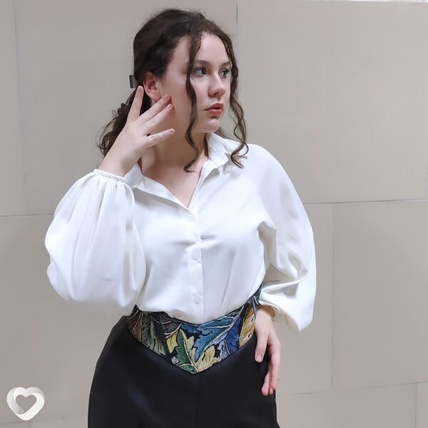 Арина, 21, Омске — анкета №2210975