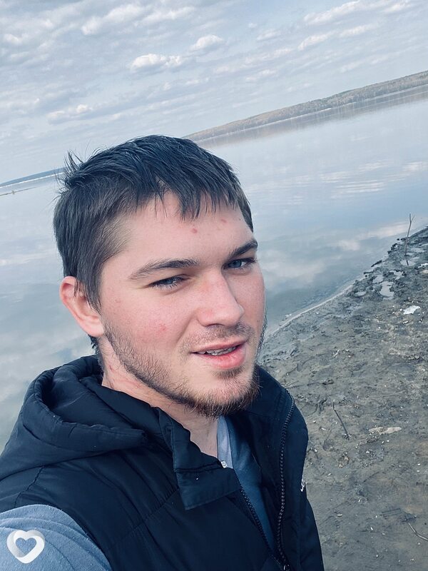 Evgenij, 25, Пензе — анкета №2211002