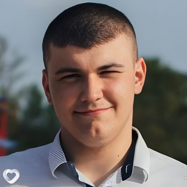 Алексей, 20, Москве — анкета №2211059
