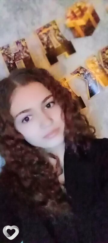 Наташа, 19, Москве — анкета №2211241