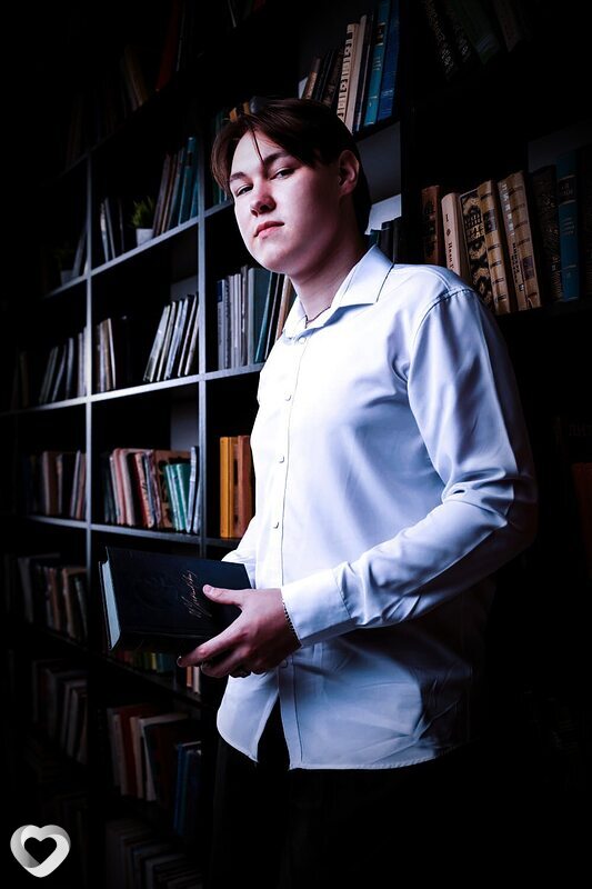 Юрий, 19, Магнитогорске — анкета №2211289