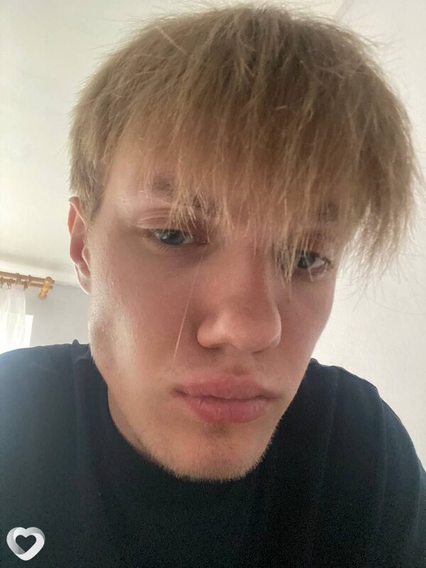 Илья, 22, Гродно — анкета №2211561