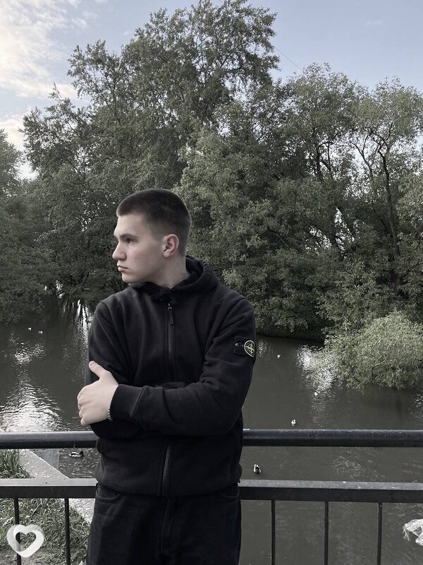 Максим, 21, Санкт-Петербурге — анкета №2211660